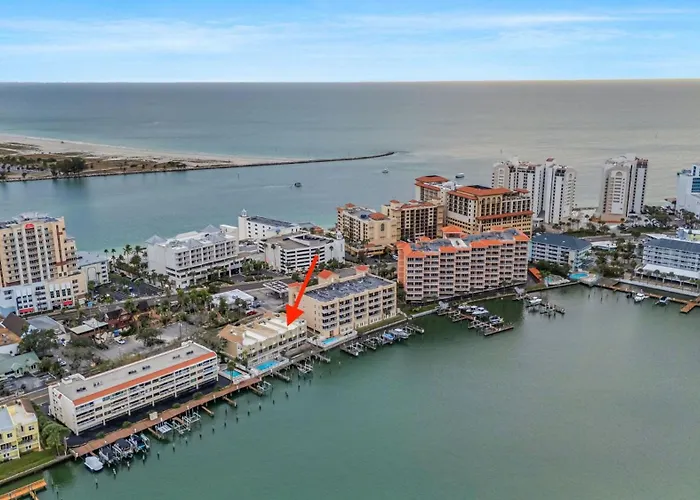 Bayway Luxury Waterfront Townhome & Pool Clearwater Beach