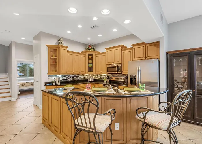 Ferienhaus Bayway Luxury Waterfront Townhome & Pool *