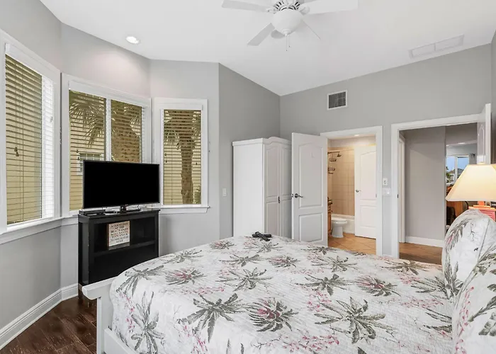 Ferienhaus Bayway Luxury Waterfront Townhome & Pool Clearwater Beach