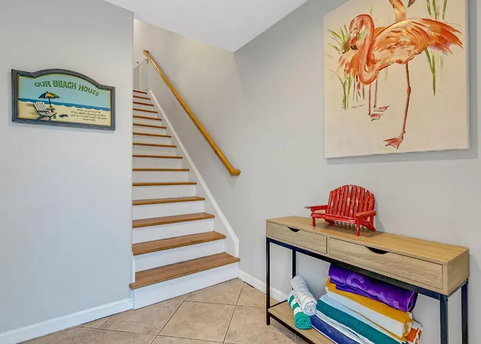 Bayway Luxury Waterfront Townhome & Pool Clearwater Beach