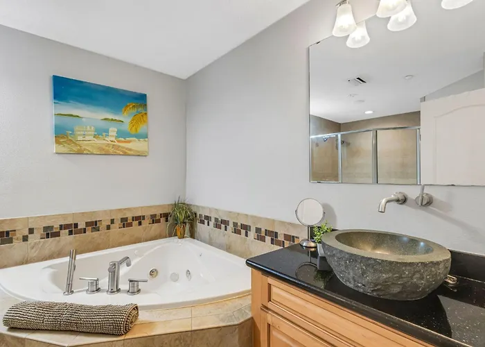 620 Bayway Unit 1 * Clearwater Beach
