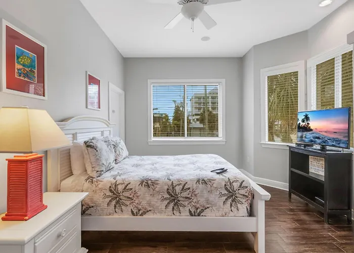 620 Bayway Unit 1 Ferienhaus